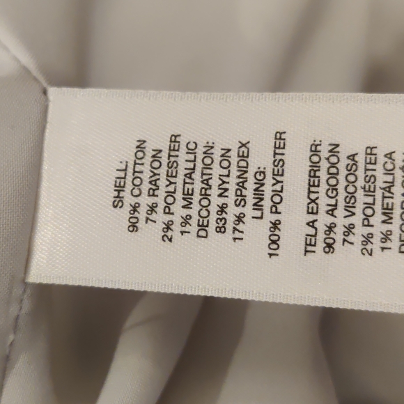 WOW! Gorgeous Chico's velvet lace jacket size 2P Medium - Picture 8 of 8